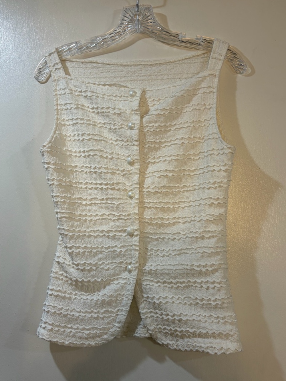 White Textured Sleeveless Top Pearl Buttons Tank Womens SHEIN Womens Sz Small